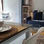 A Saint-cyprien - 25 M² Avec Balcon